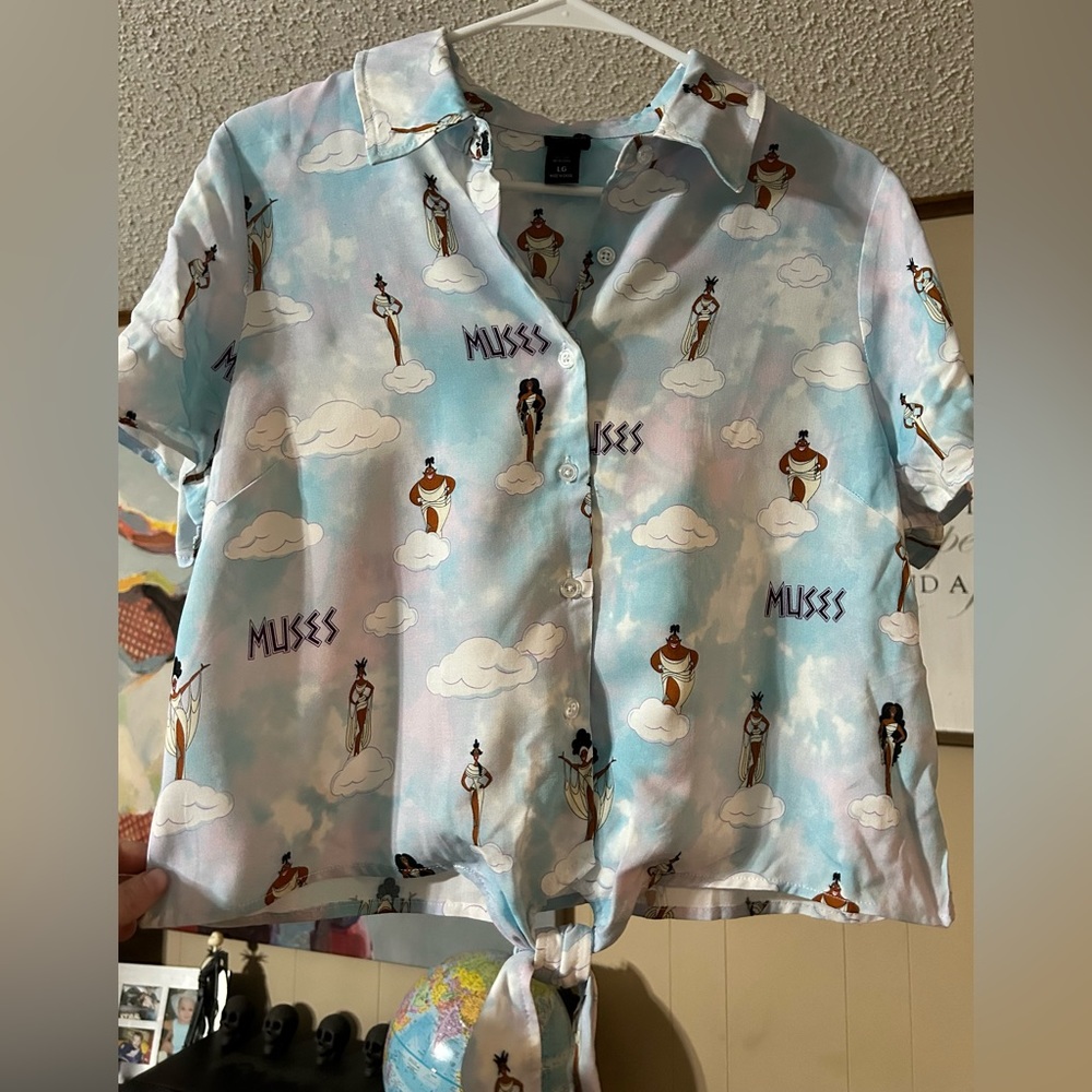 Disney’s Hercules Muses shirt women’s size Large